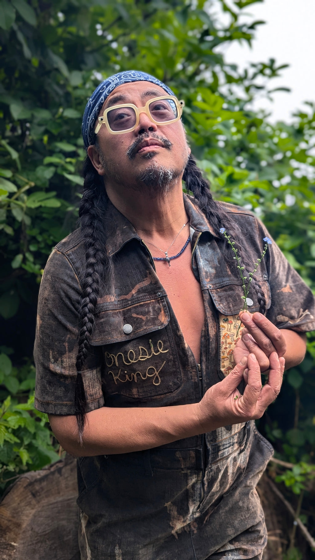 ONESIE KING MUSHROOM ACID WASHED ONESIE