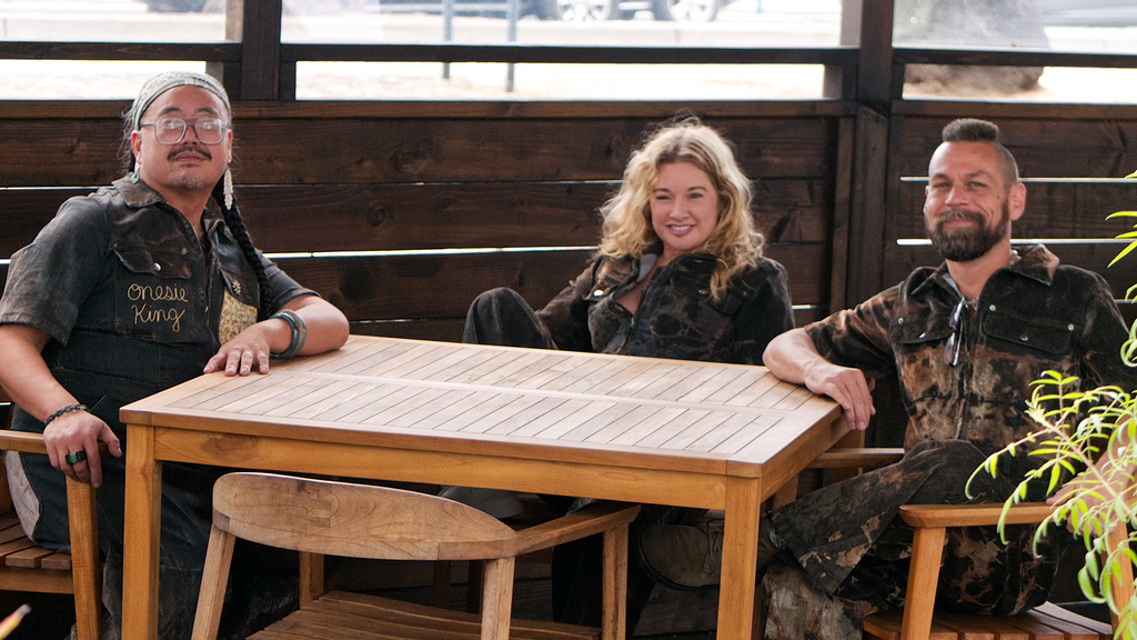 ONESIE KING MUSHROOM ACID WASHED ONESIE