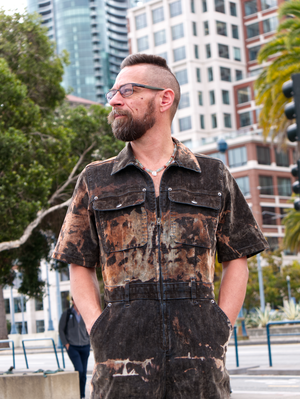 ONESIE KING MUSHROOM ACID WASHED ONESIE